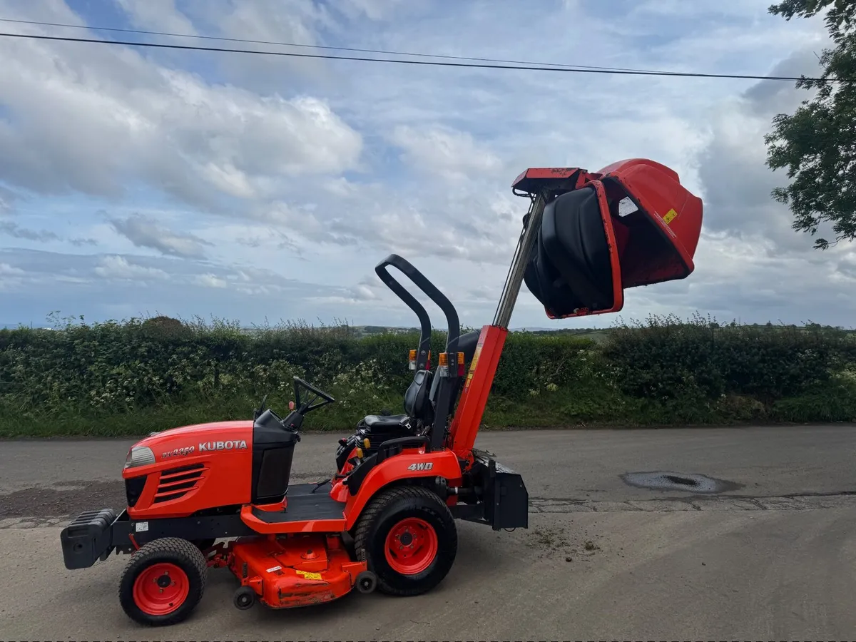 Kubota Compact Tractor - Image 4