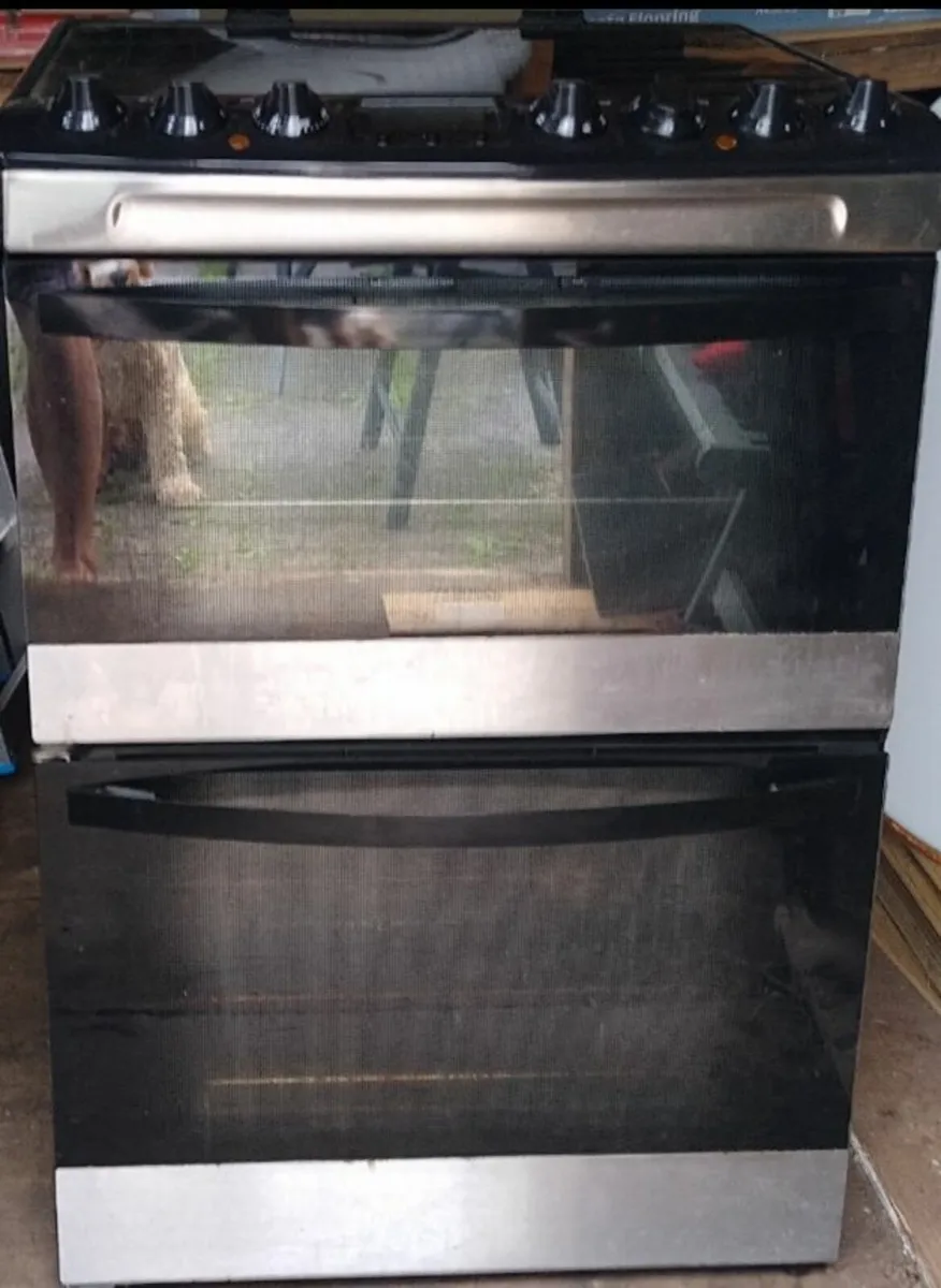 Oven - Image 1