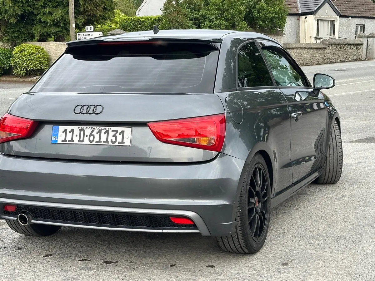 Audi A1 2011 - Image 4