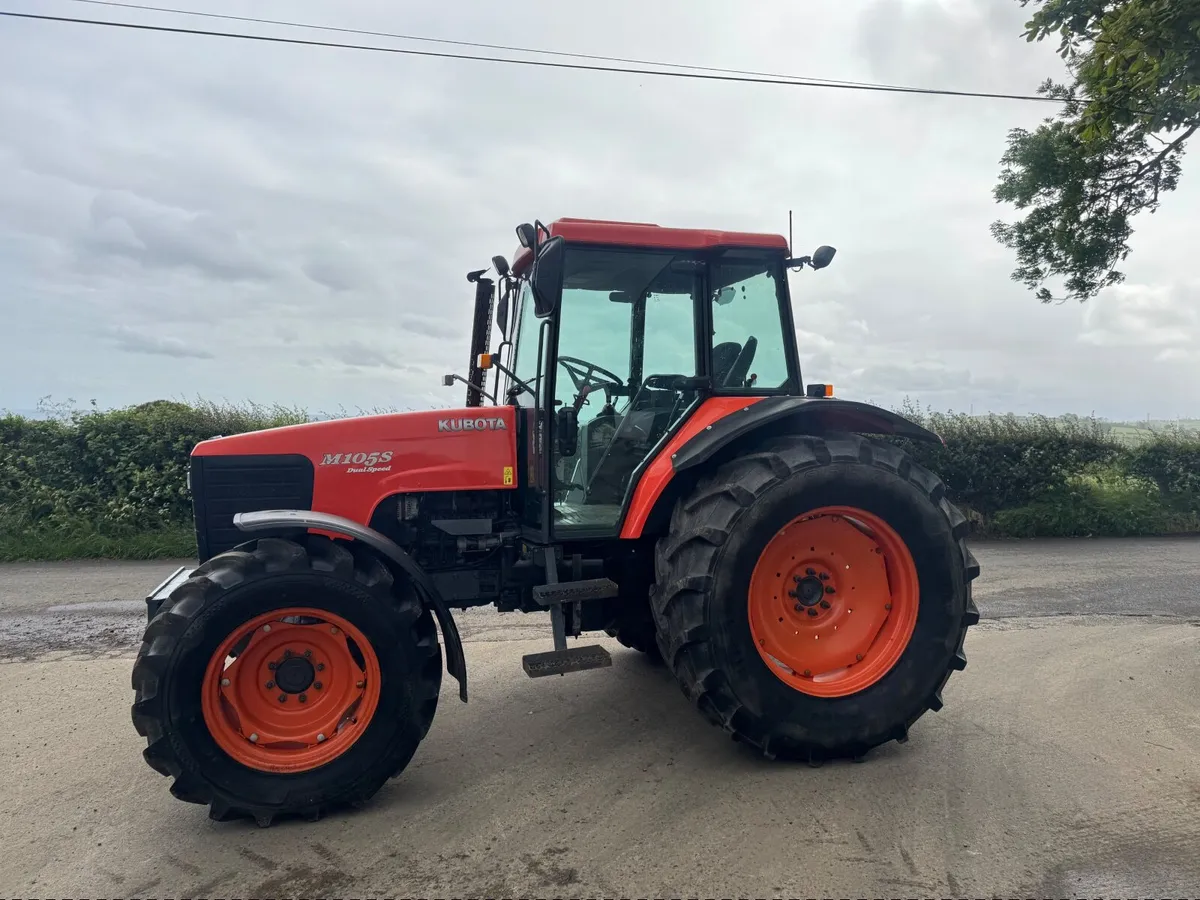 Kubota Tractor - Image 1