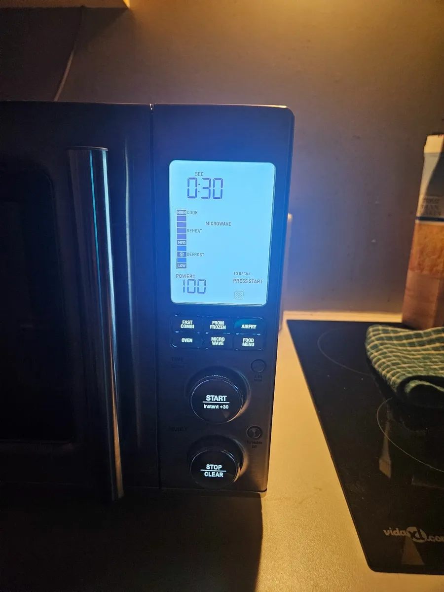 Sage 3 in 1 Microwave - Image 3