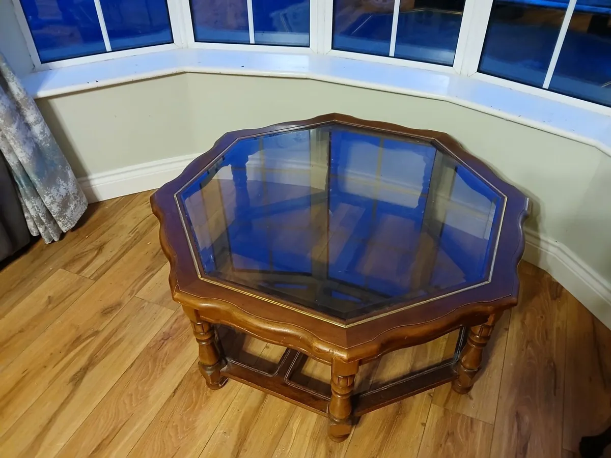 Oxagonal Glass Coffee Table