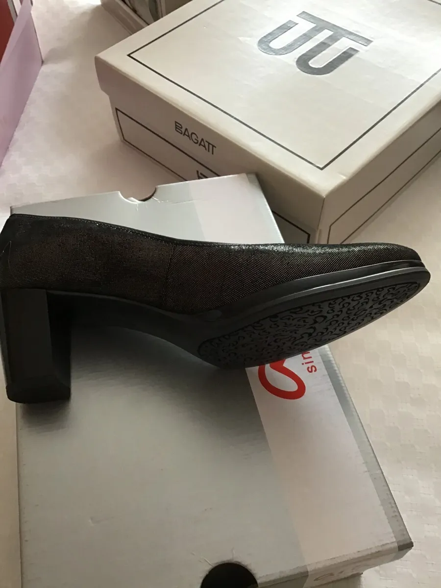 Ladies shoes - Image 4