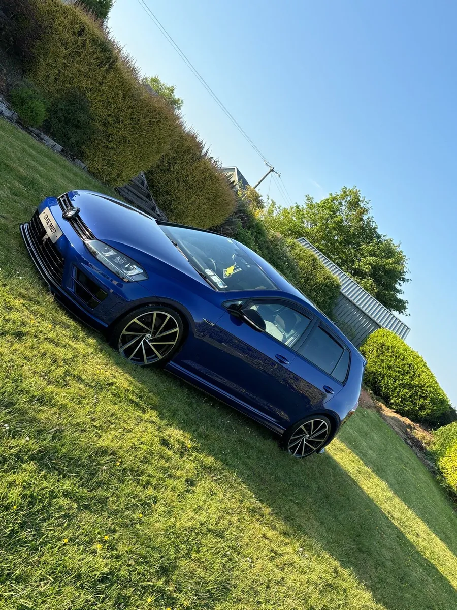 Golf R - Image 4