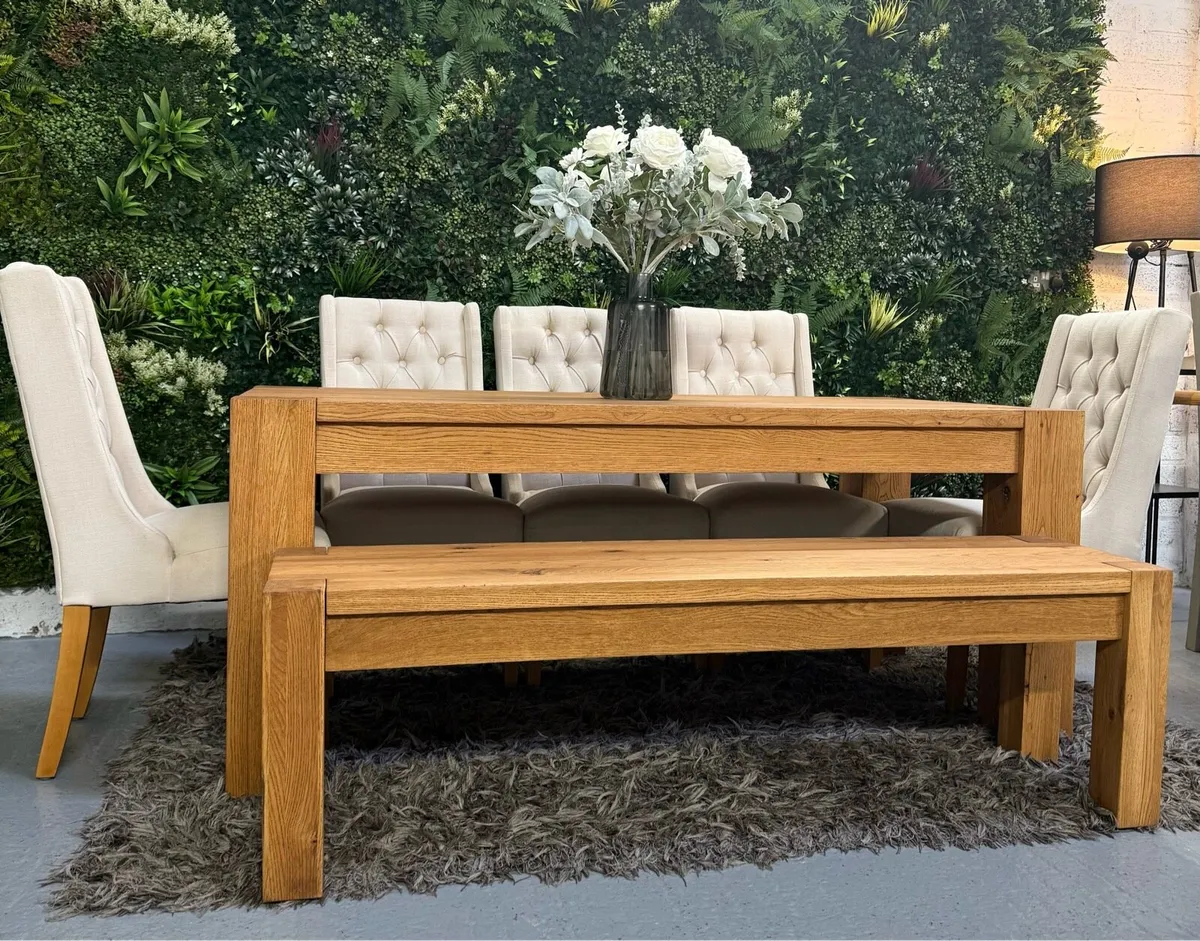 Oak kitchen table, 5 chairs & bench/dining set - Image 3
