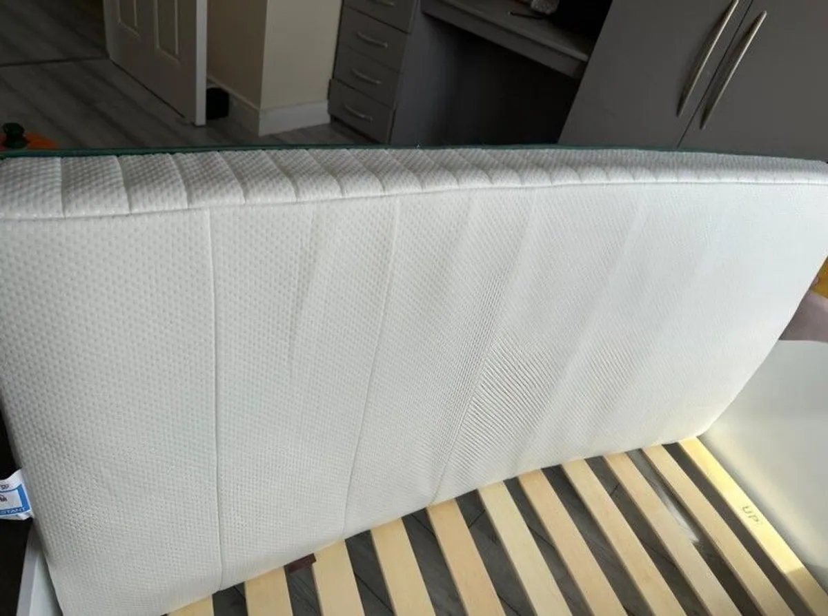 kid's bed with mattress and extra stuff can be arranged for delivery,give your offer and we go from there - Image 3