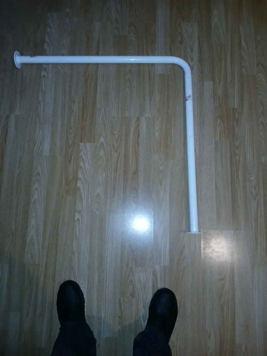 Hand rail - Image 2