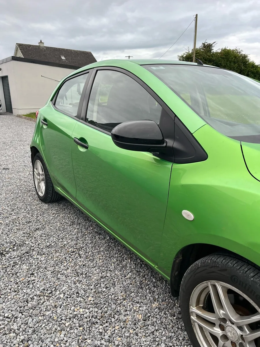 Mazda 2 1.3L - Image 2