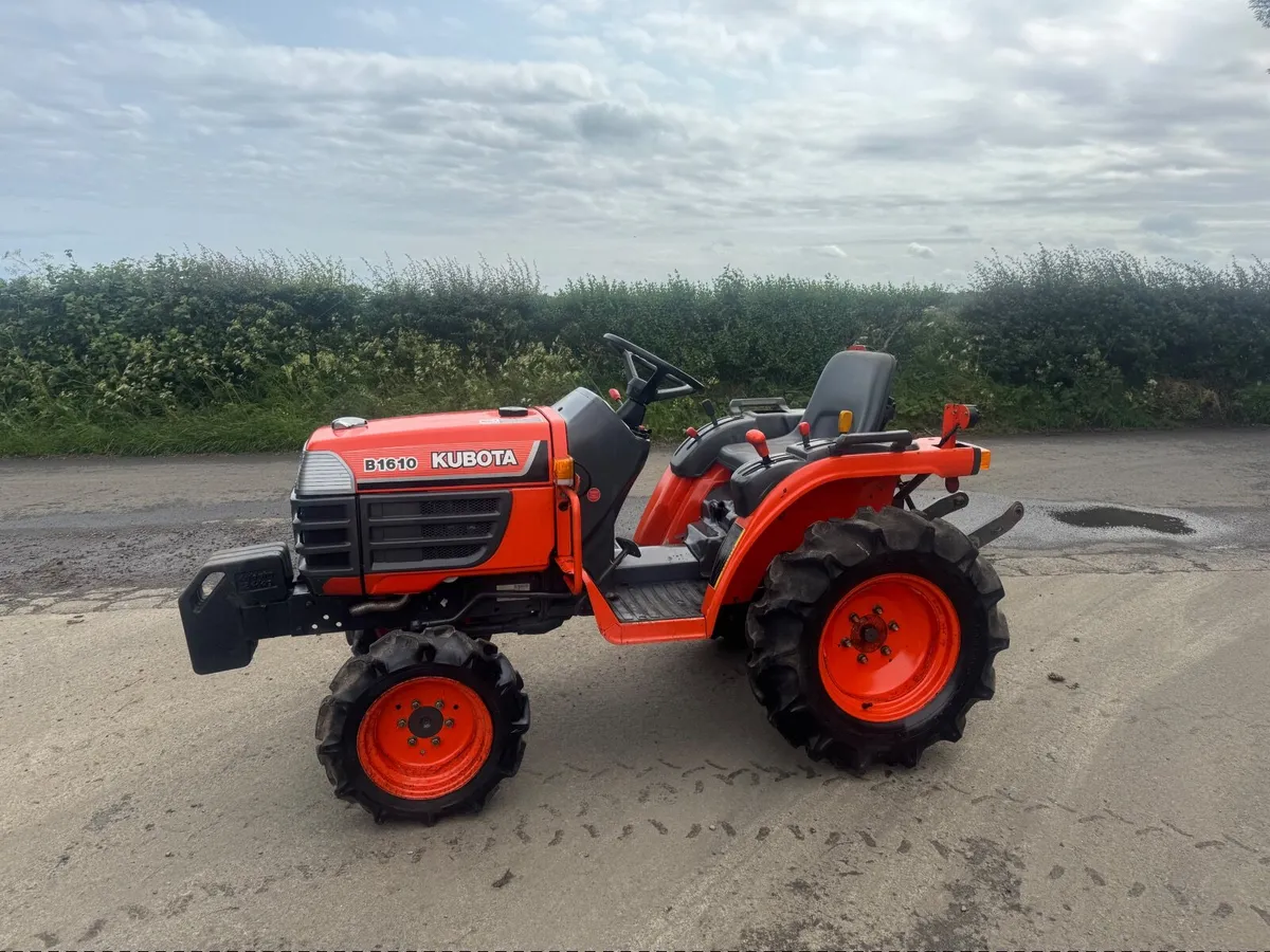 Kubota Compact Tractor - Image 1