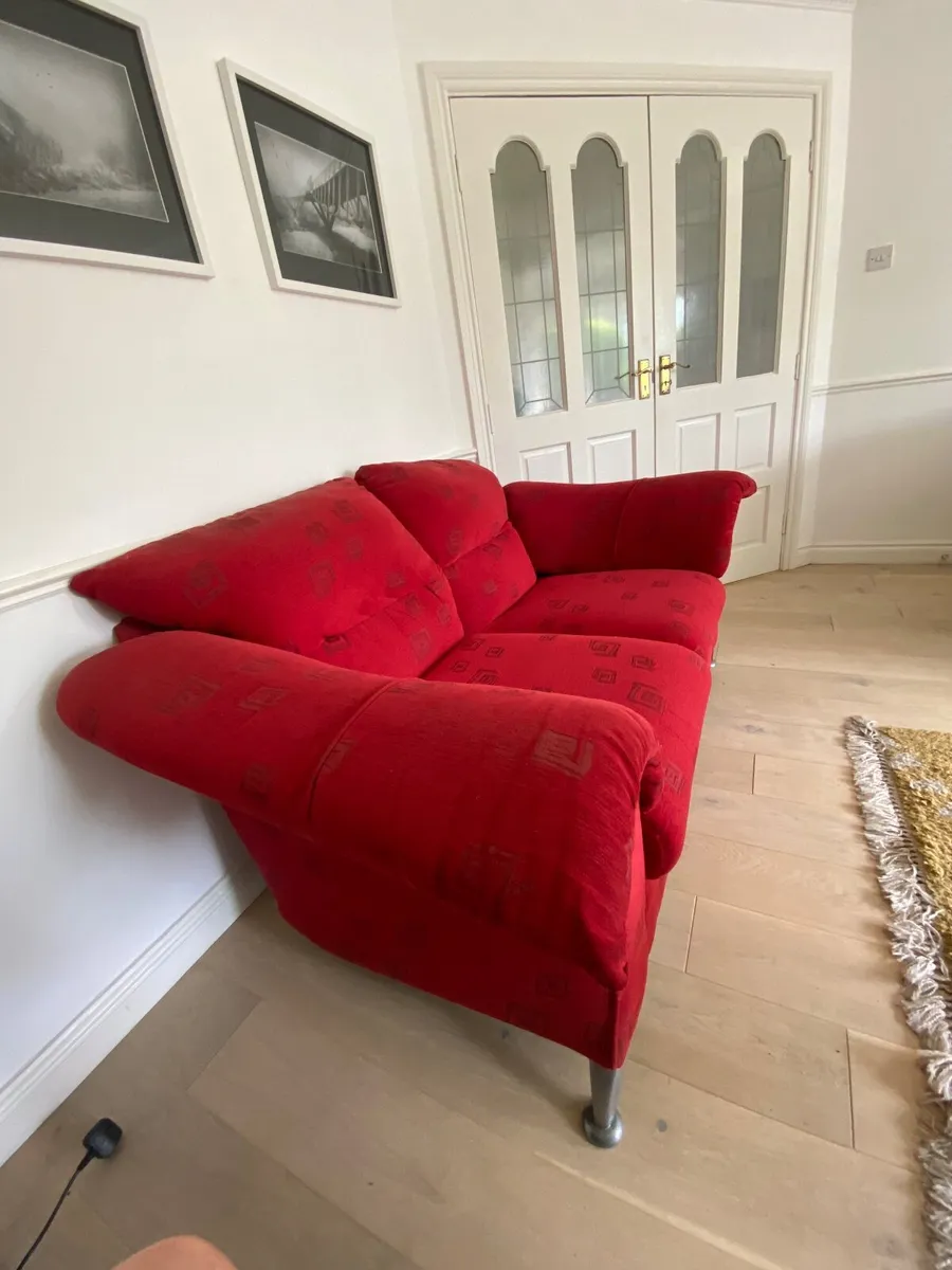 Red sofa - Image 1