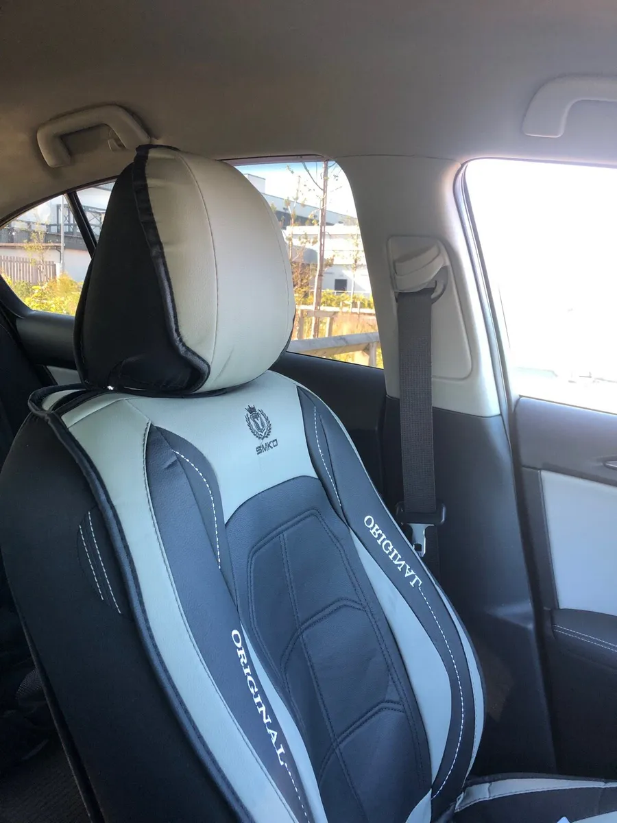 Car - Image 2