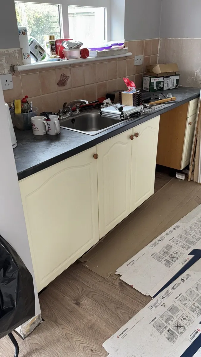 Used Kitchen - Image 2