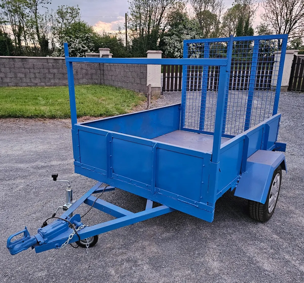 6'4" x 4'10" car trailer €1150 - Image 1