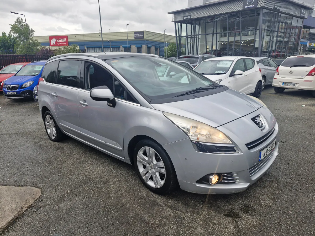 Peugeot 5008 2011 - Image 3