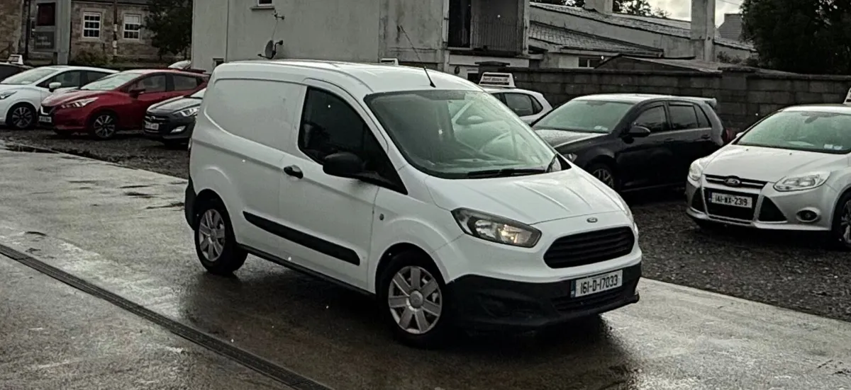 Ford Transit Courier New Doe - Image 1