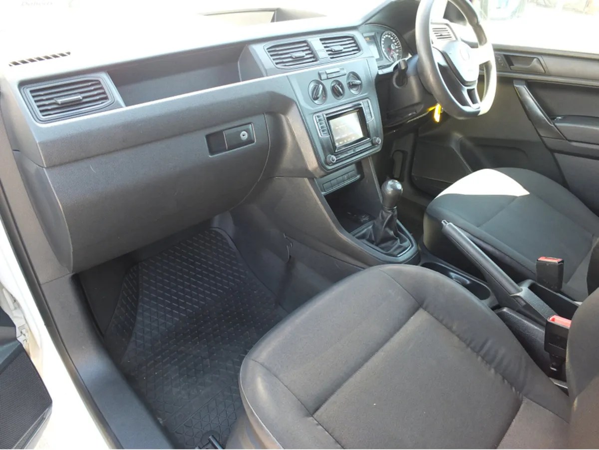 Volkswagen Caddy LWB - Image 4
