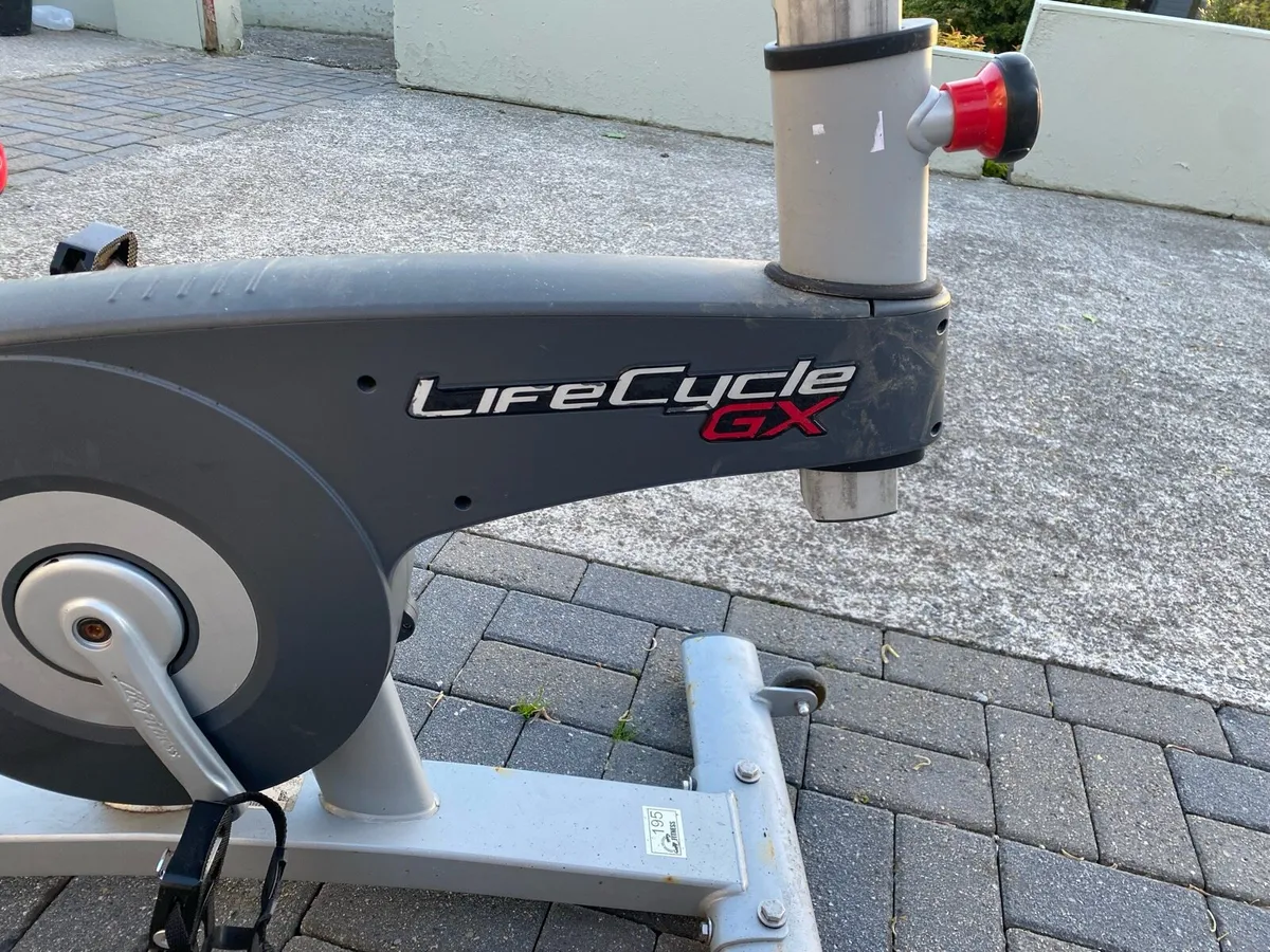 Exercise bike - Image 4