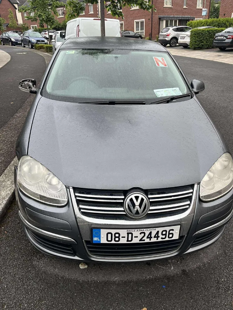 Volkswagen Jetta - selling for parts - Image 1