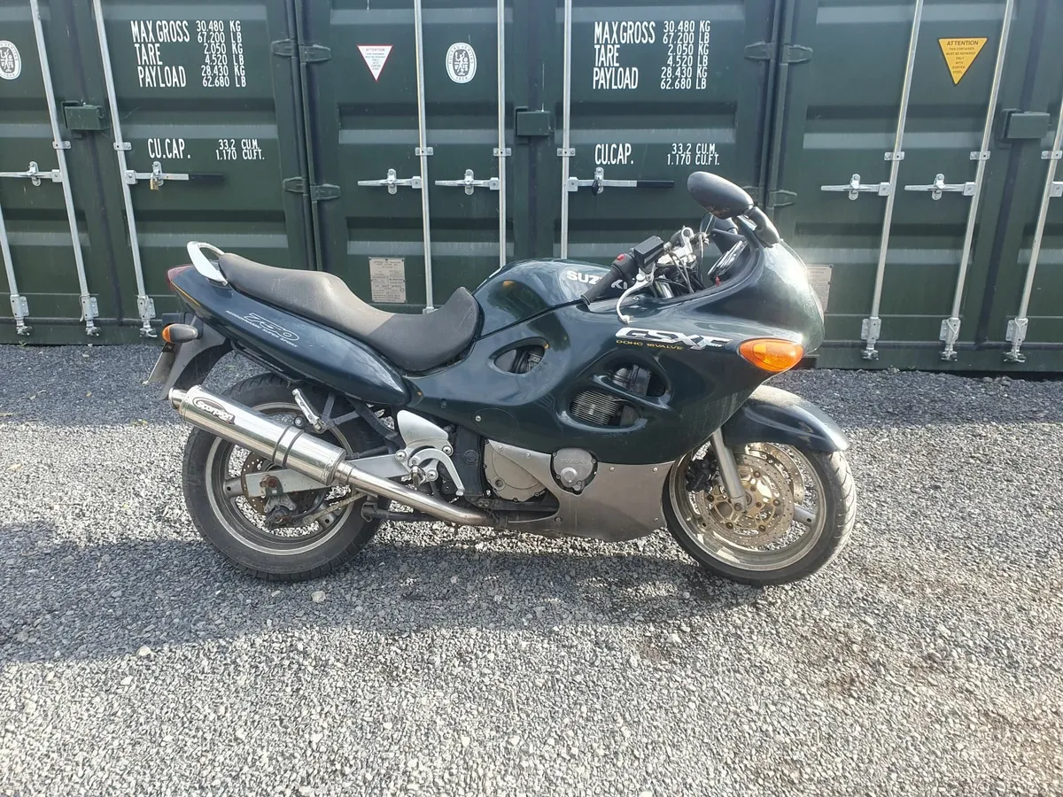 Suzuki gsxf750 1998 - Image 1