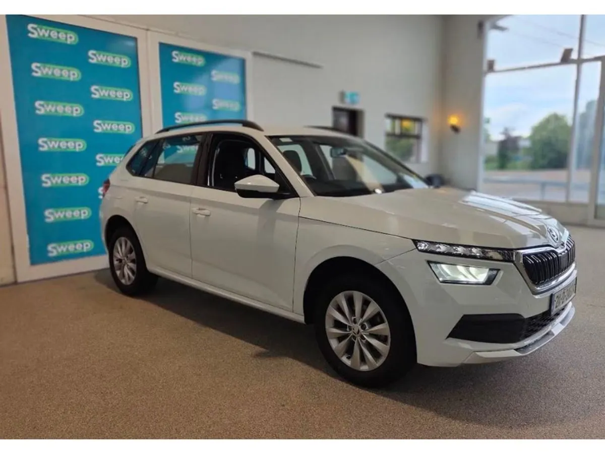 Skoda Kamiq Ambition 1.0 TSI 95bhp 5DR - Image 4