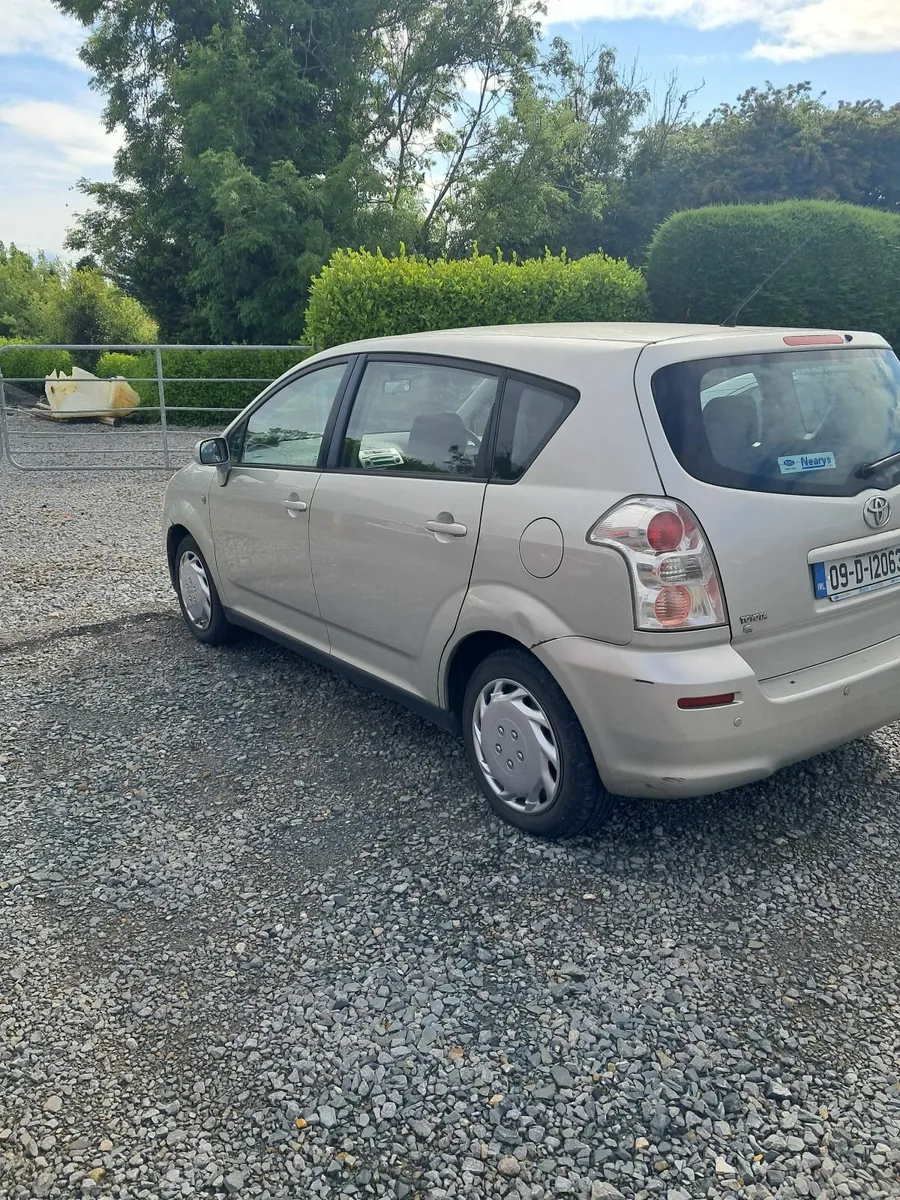 Toyota Corolla Verso 2009 - Image 4
