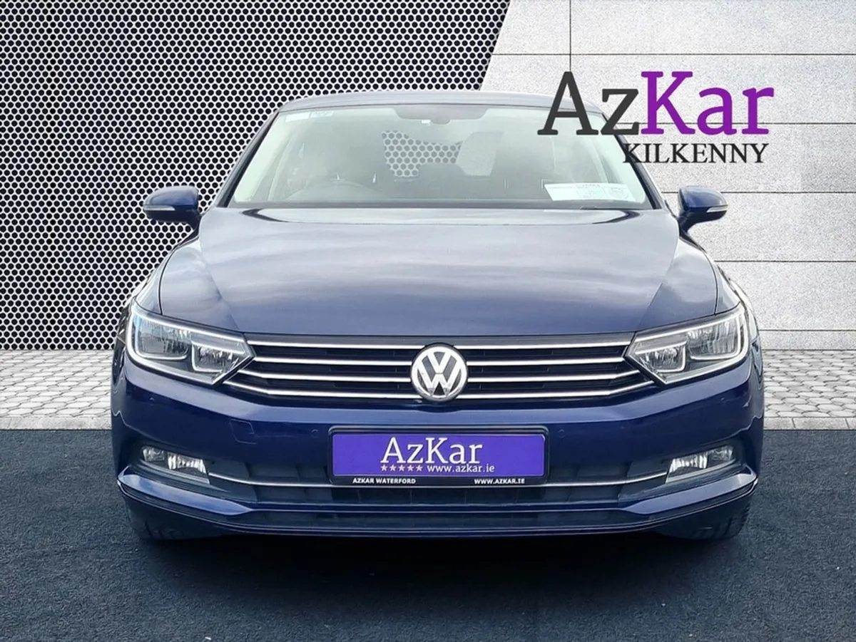 Volkswagen Passat 2018 Comfortline 1.6 TDI Saloon - Image 2