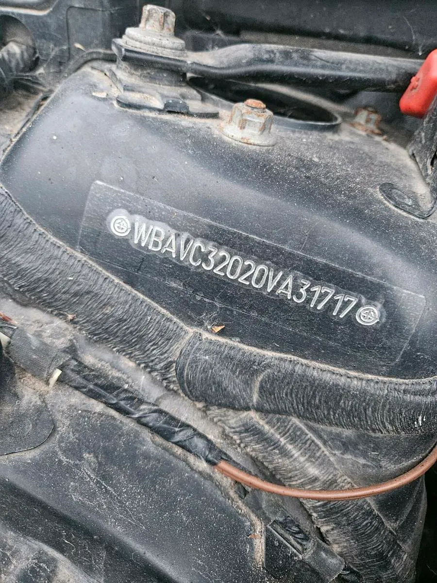 Bmw 320 - Image 4