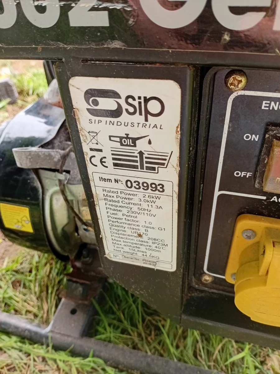 Petrol generator - Image 2