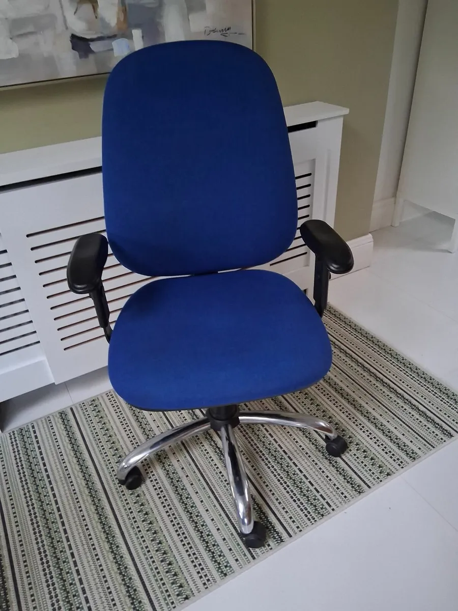 Office Chair - Image 2