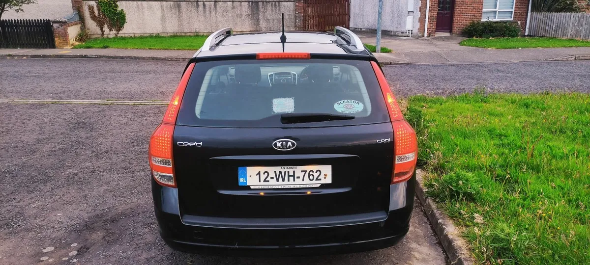 Kia Ceed 2012 - Image 3