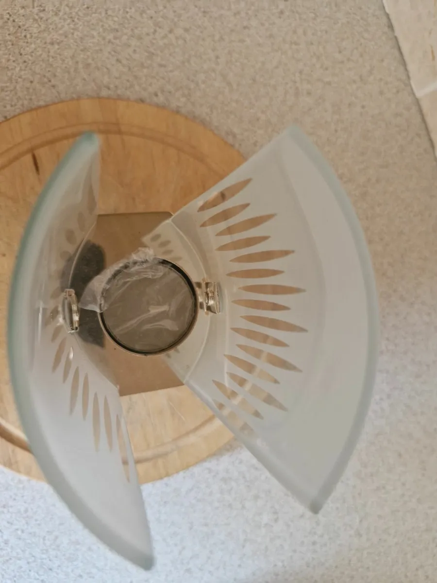 Tealight candle holder - Image 3