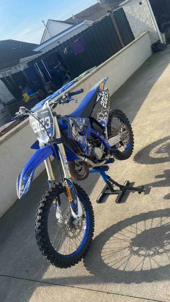 Yamaha yz 125 - Image 2