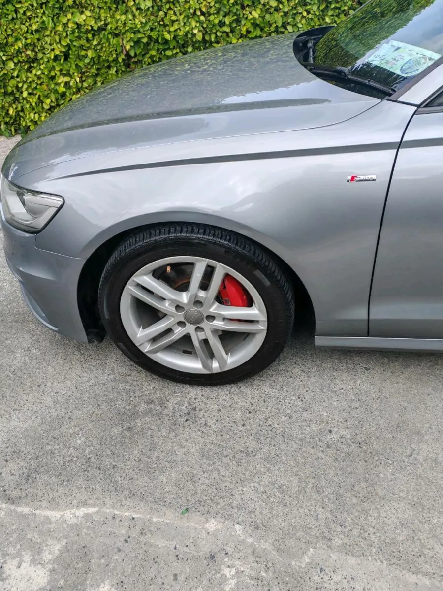 Car - Image 3