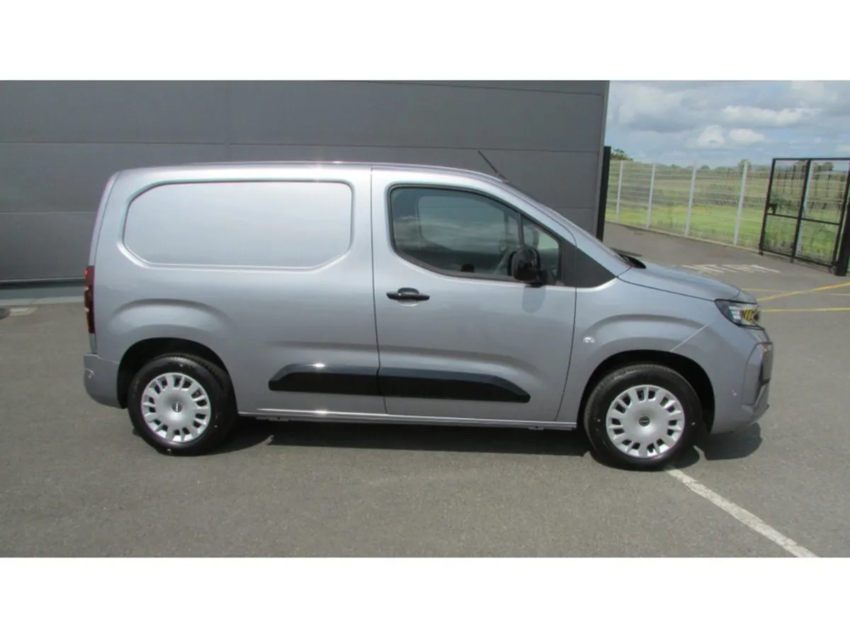 Opel Combo Sportive - Image 2