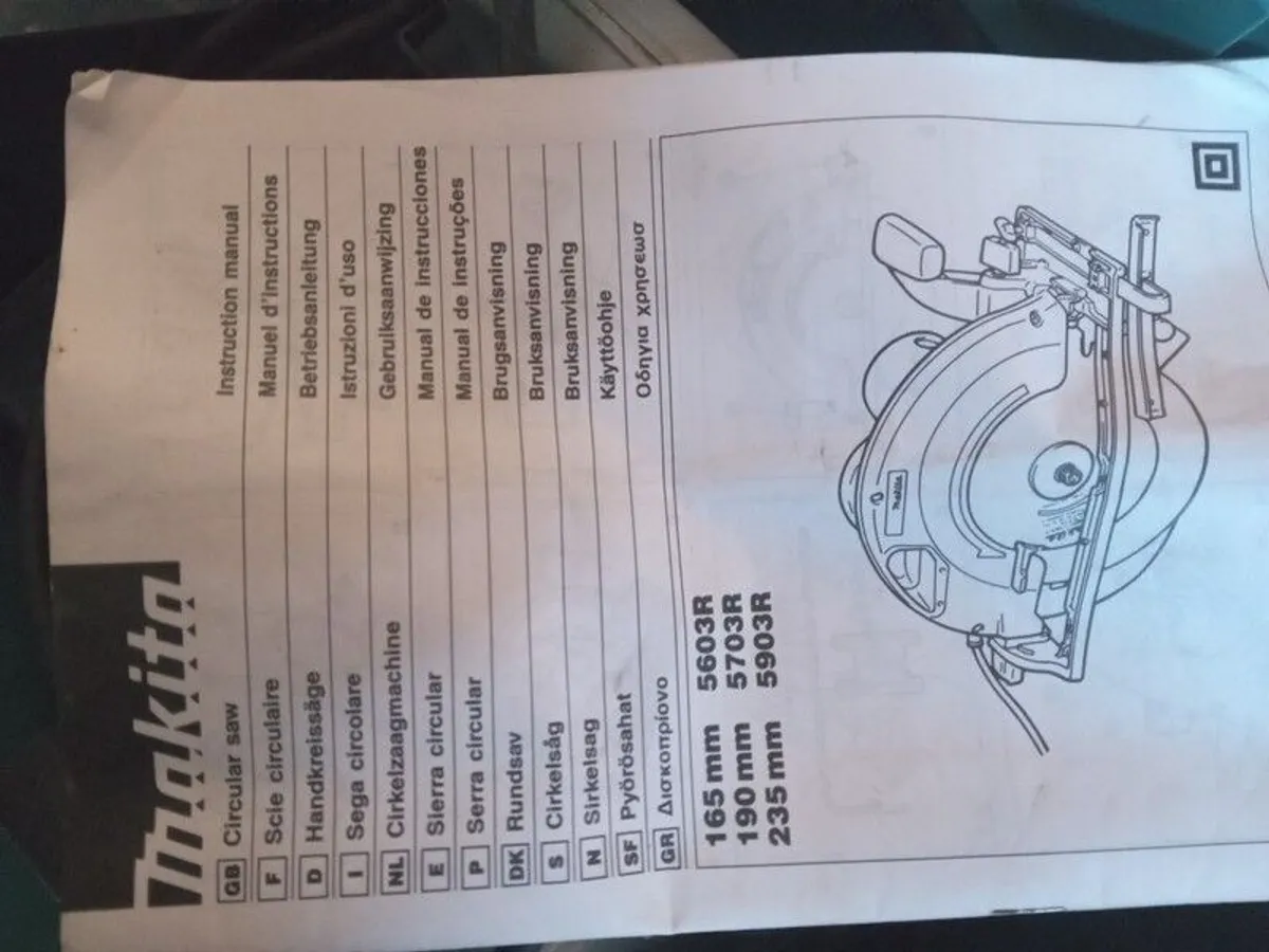 Makita circular saw - Image 4