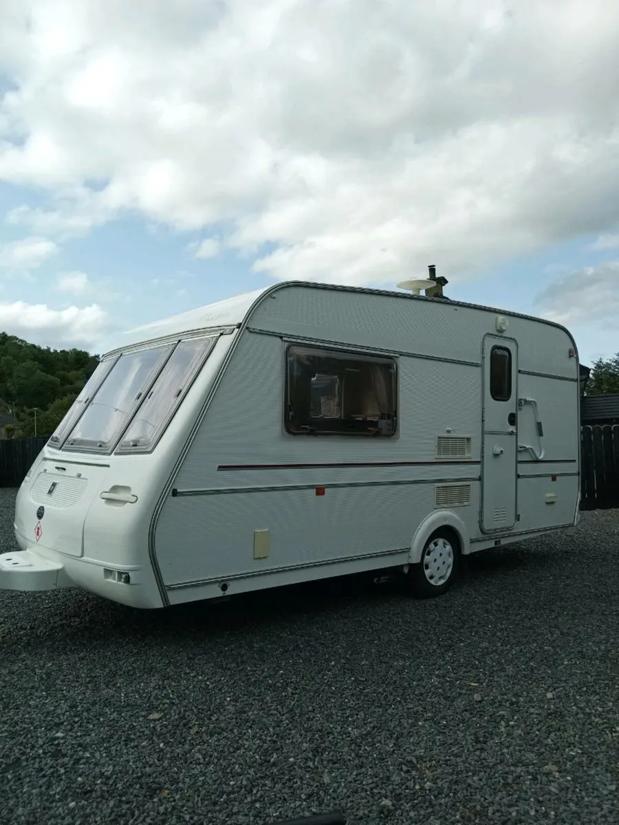 Caravan - Image 1