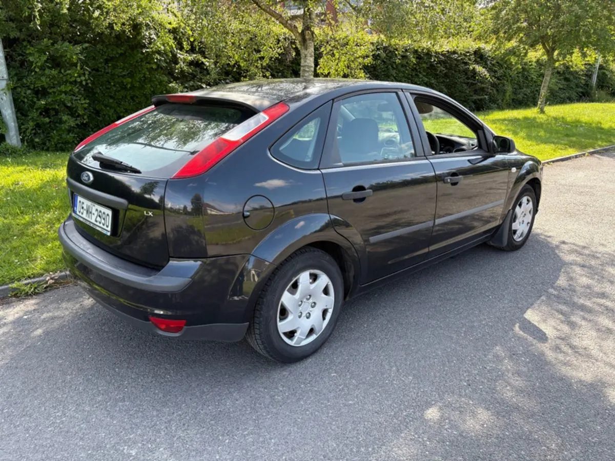 Ford Focus NT LX 1.4 80ps 5DR - Image 3