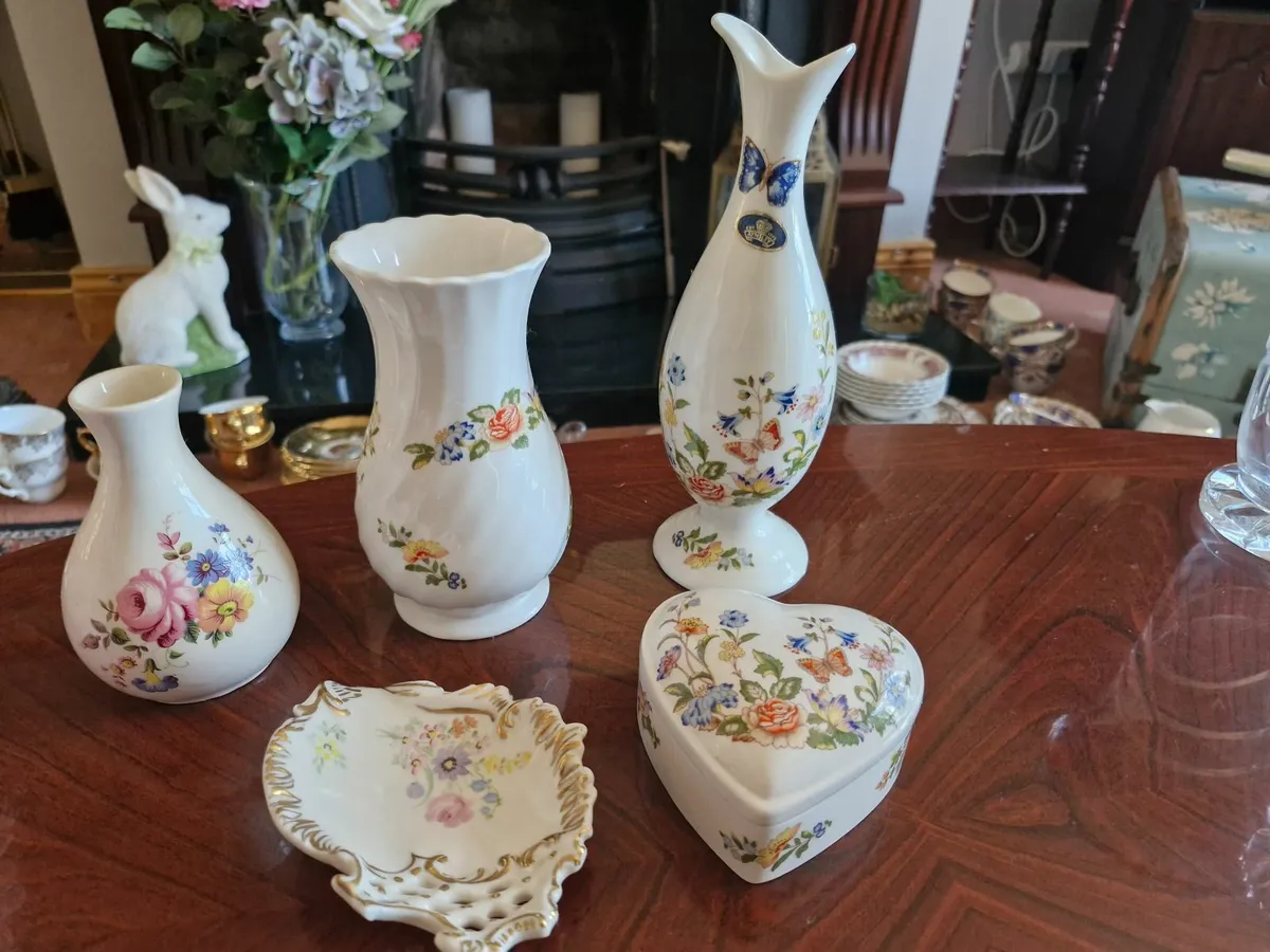 Vases - Image 3