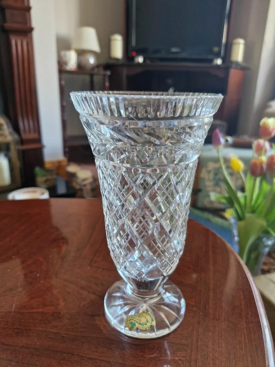 Vases - Image 1