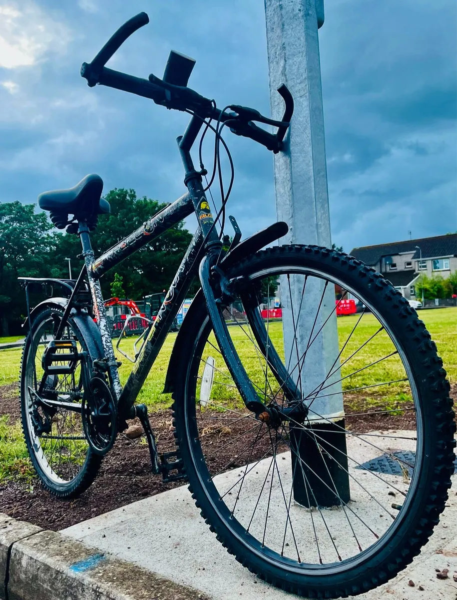 Falcon supernova bicycle for sale . - Image 1