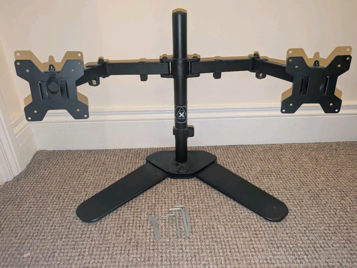 Dual Monitor stand - Image 1