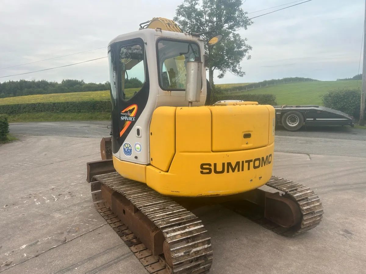 Sumitomo 75 /7.5 ton digger - Image 4