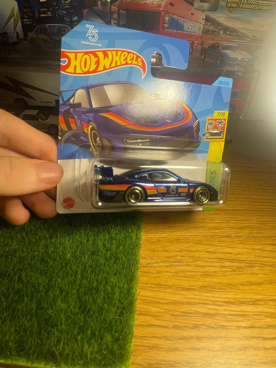 Hotwheels Porsche 935 SUPER TRESURE HUNT - Image 1