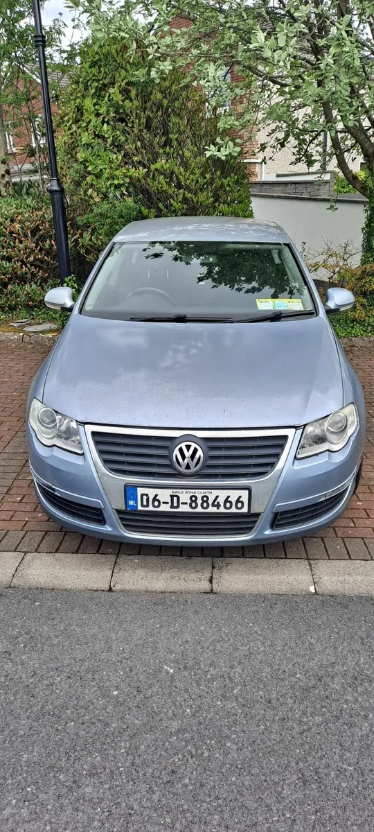 Volkswagen Passat 2006 - Image 1