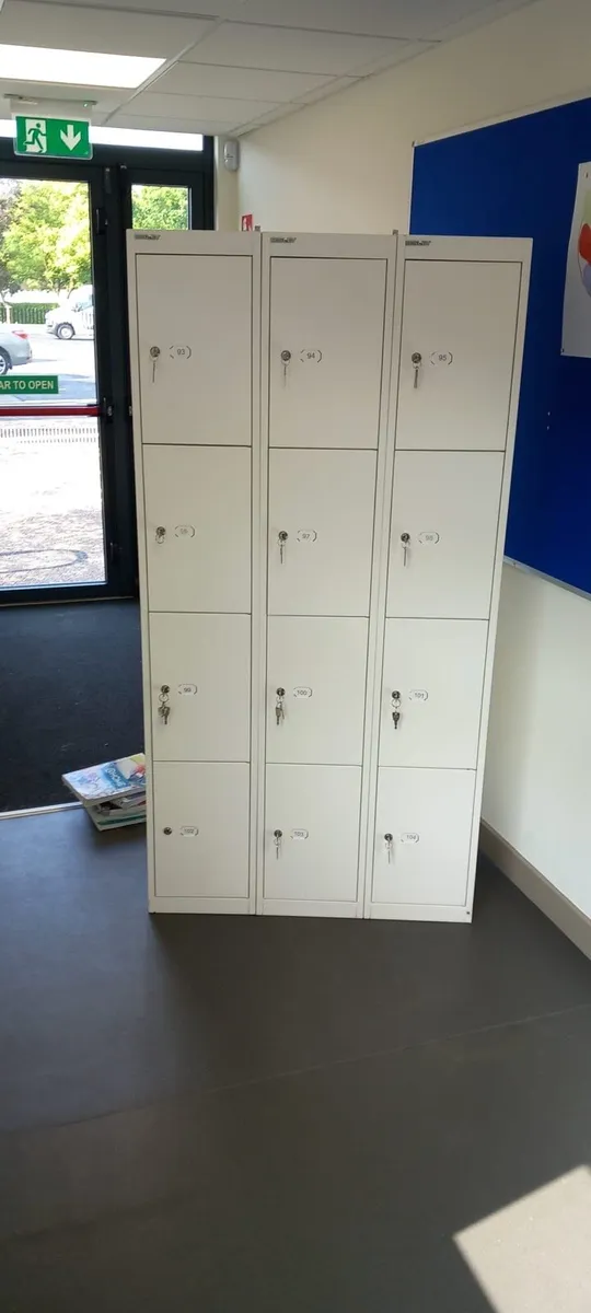 Steel lockers - Image 1