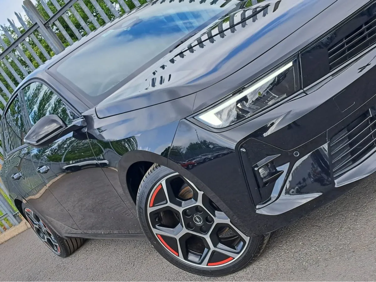 Opel Astra 1.2 130HP GS  top Spec - Image 2