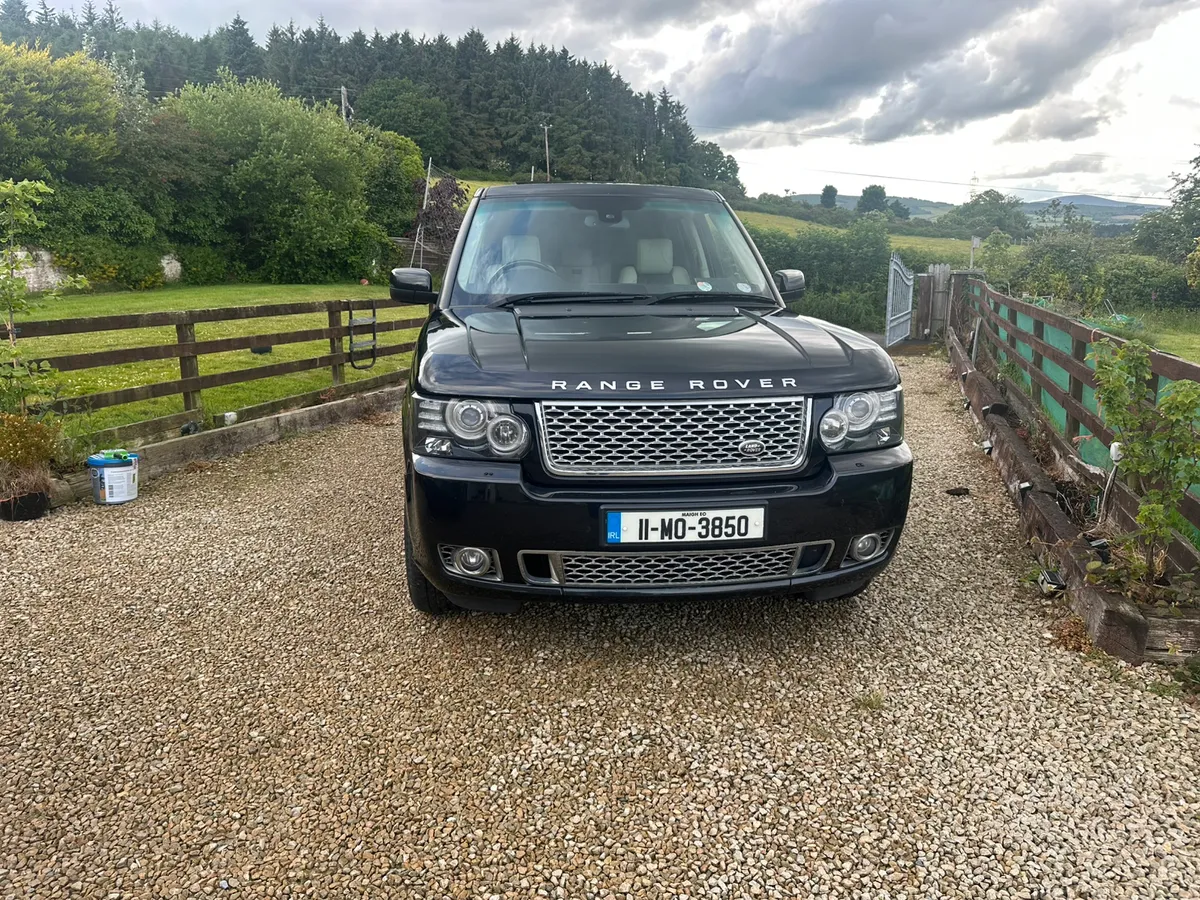 Land Rover Range Rover 4.4 Autobiography 2011 - Image 2