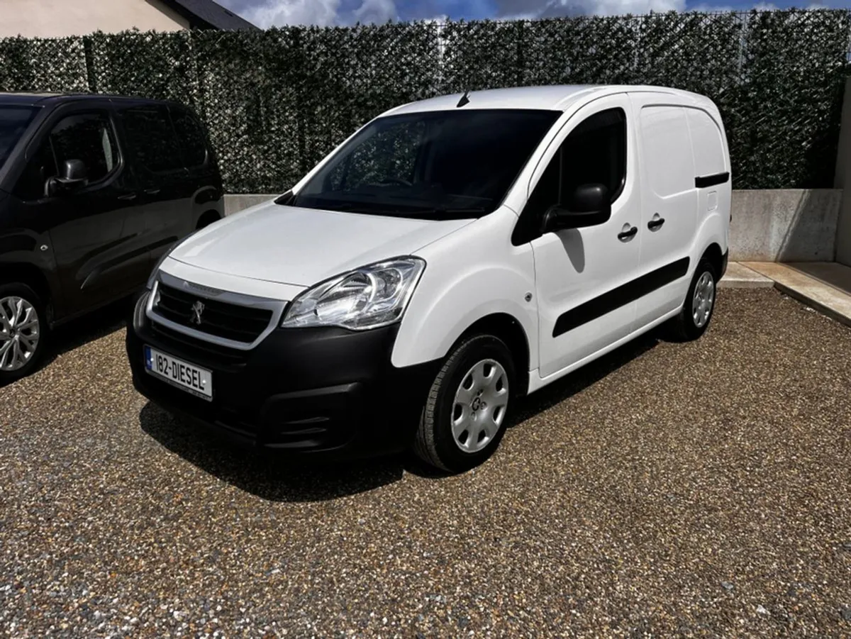Peugeot Partner Professional L1 Blue 100bhp - Image 2