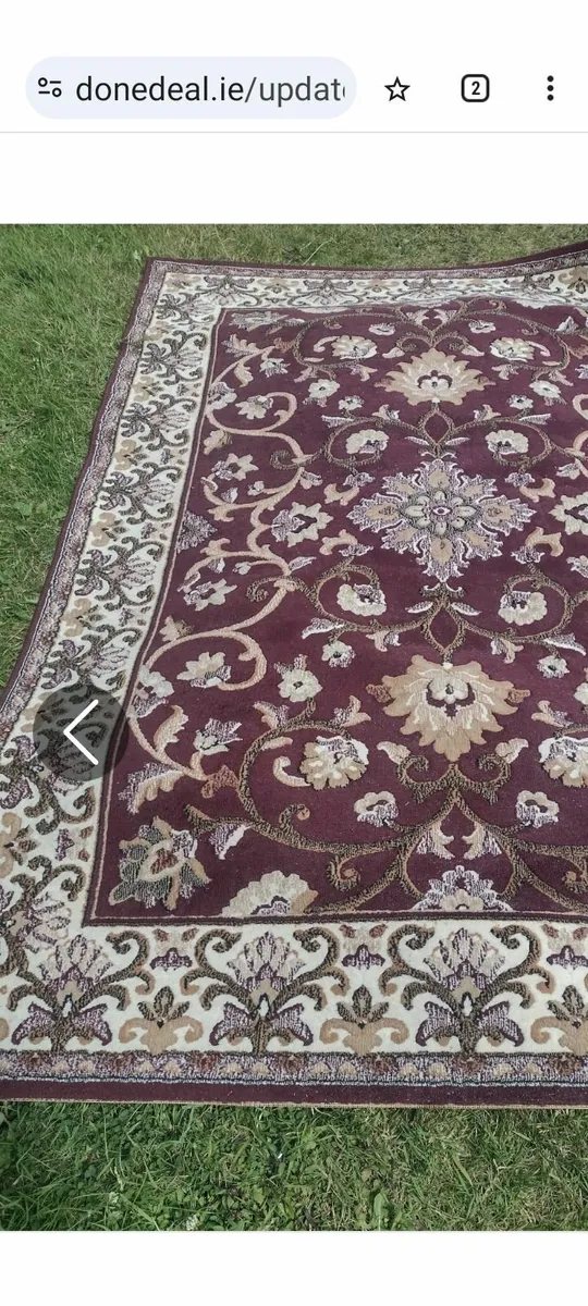 Ex large burgundy sitting room rug - Image 1