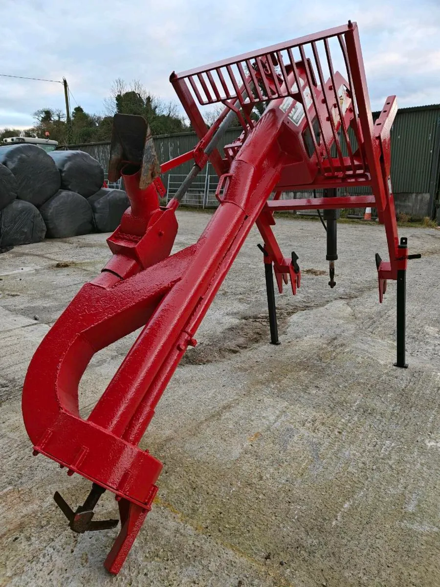 Hi-Spec Slurry Agitator & Tanco Bale Handler - Image 2